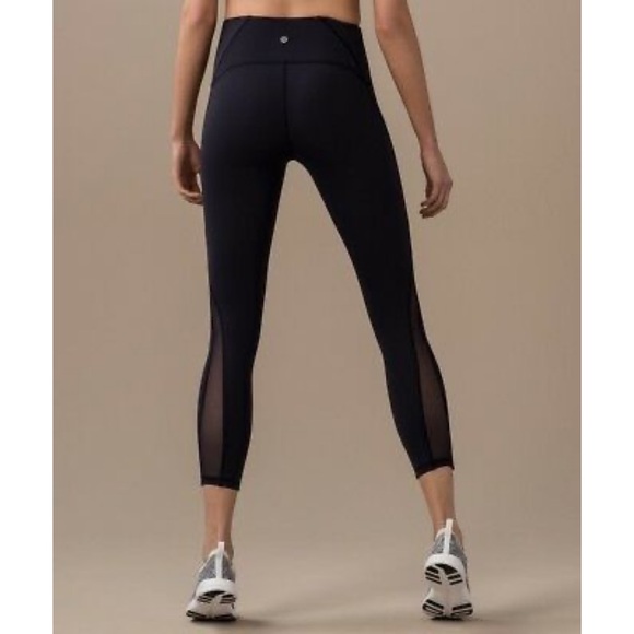 Lululemon Train time 7/8 Legging Pant -25” - Picture 2 of 6